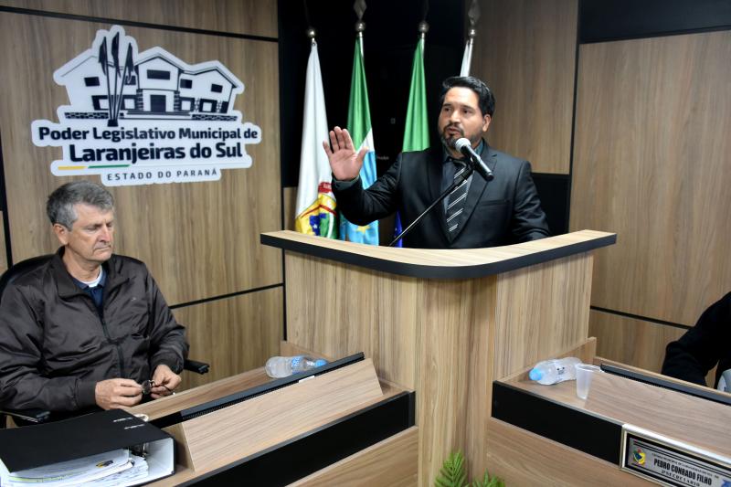 Jonas Gatto assume cadeira no Legislativo de Laranjeiras do Sul com foco na atuação comunitária